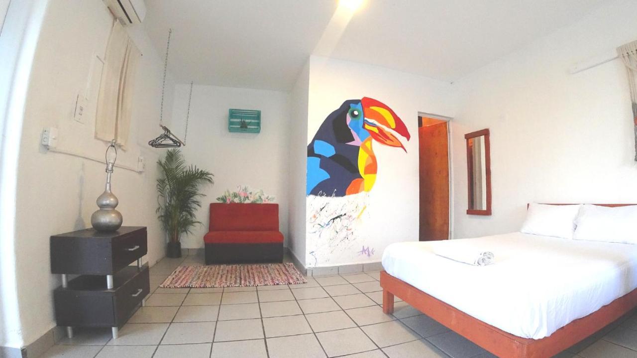 Izsla Suites Playa del Carmen Exterior photo